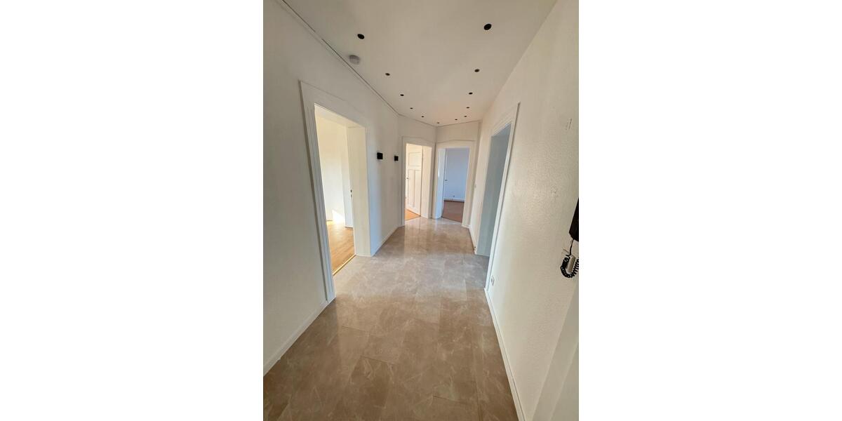 Etagenwohnung Seelze - 3 Zimmer, 75 m&sup2;, 950&euro; | Angebot:25960031