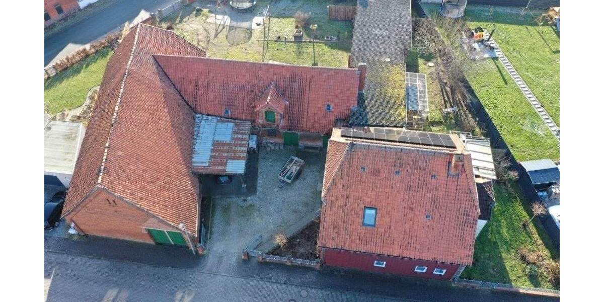 Mehrfamilienhaus, Wohnhaus Springe Gestorf - 8 Zimmer, 180 m&sup2;, 385.000&euro; | Angebot:25744165