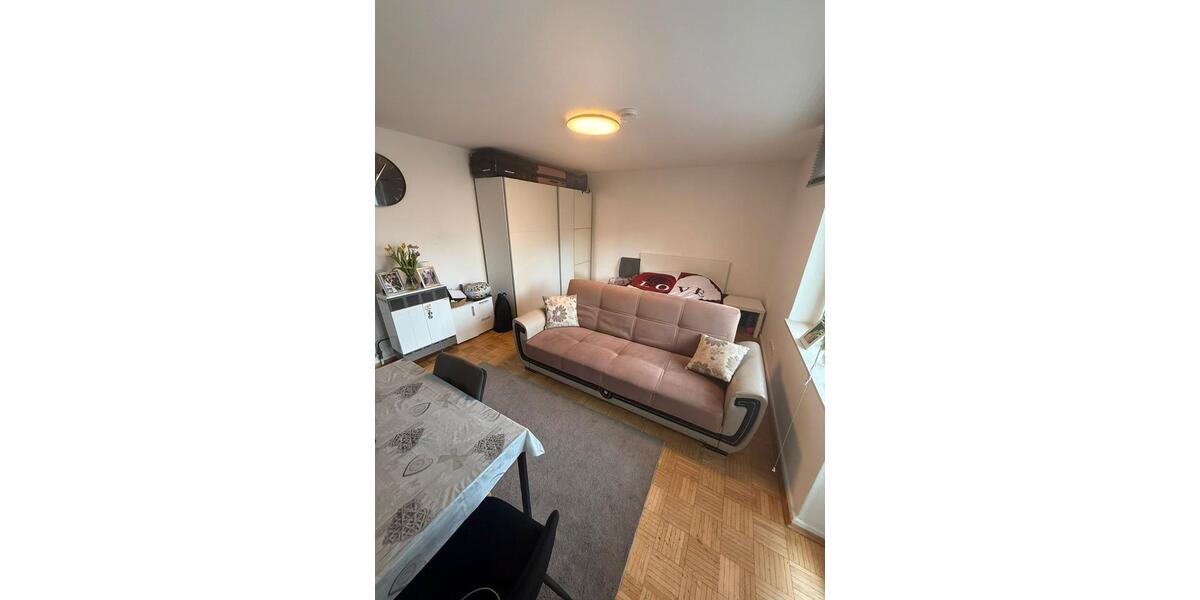 Etagenwohnung Hannover Vahrenwald-List - 1 Zimmer, 32 m&sup2;, 480&euro; | Angebot:26690117