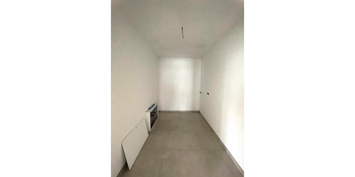 Etagenwohnung Laatzen - 3 Zimmer, 120 m&sup2;, 1.560&euro; | Angebot:25645484