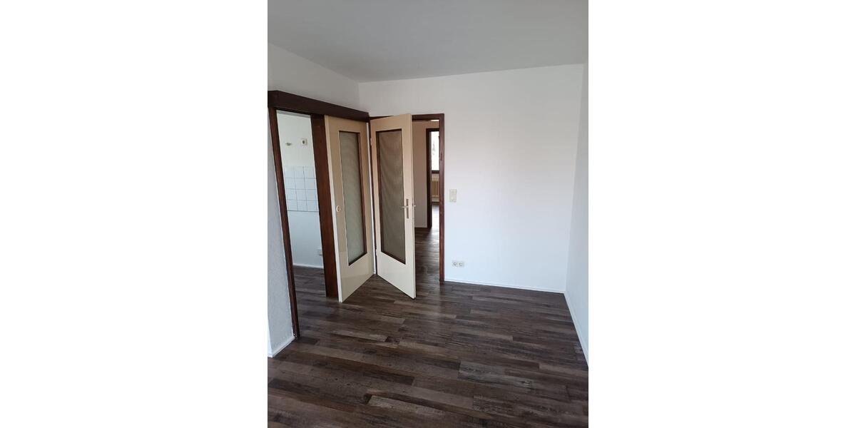 Etagenwohnung Laatzen - 2 Zimmer, 55 m&sup2;, 700&euro; | Angebot:25987039