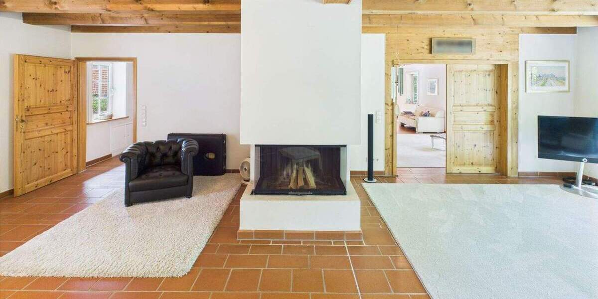 Einfamilienhaus Wedemark Bissendorf - 9 Zimmer, 348 m&sup2;, 1.250.000&euro; | Angebot:25777845