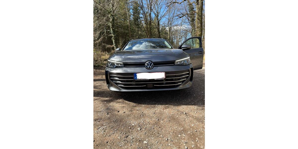VW Passat Variant 32.000 km 29.999 &euro; Springe 31832