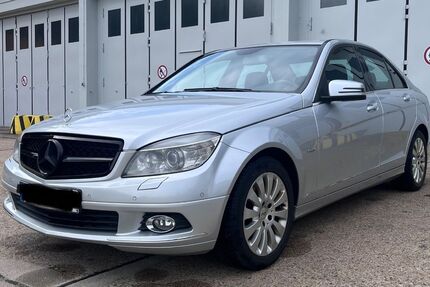 Mercedes-Benz 200 306.000 km 3.400 &euro; Bad Nenndorf 31542