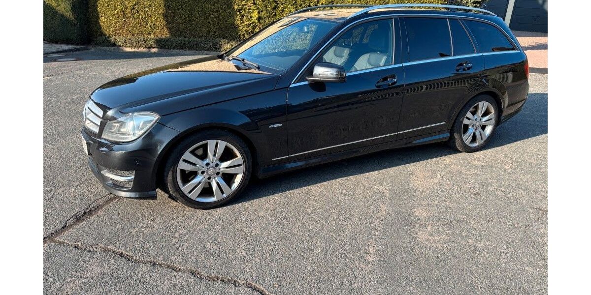 Mercedes-Benz C 250 309.313 km 4.700 &euro; Sarstedt 31157