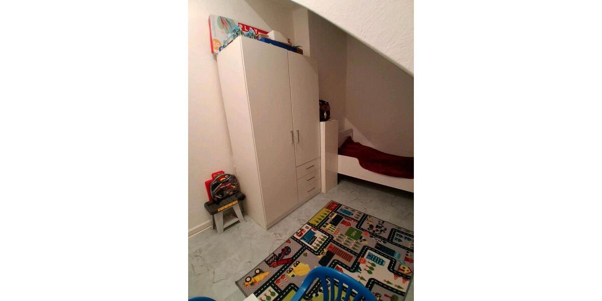 Dachgeschoßwohnung Barsinghausen - 3 Zimmer, 68 m&sup2;, 950&euro; | Angebot:26443685