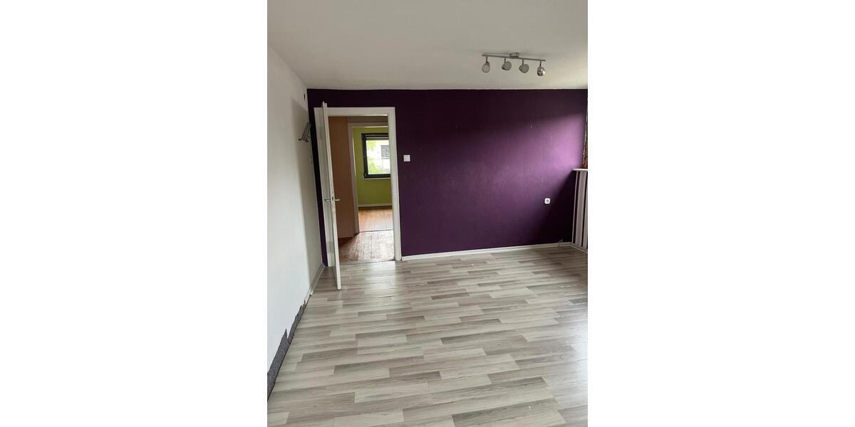 Einfamilienhaus Langenhagen Engelbostel - 7 Zimmer, 120 m&sup2;, 435.000&euro; | Angebot:27137891