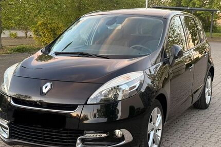 Renault Scenic 232.494 km 5.290 &euro; Neustadt 31535