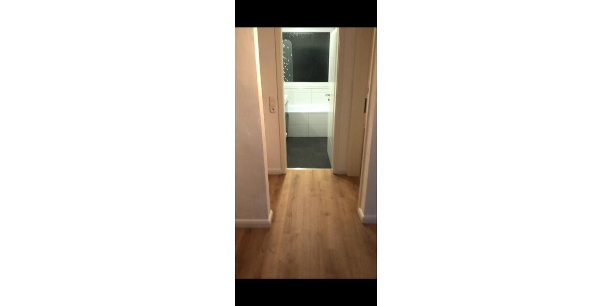 Etagenwohnung Burgwedel - 3 Zimmer, 74 m&sup2;, 900&euro; | Angebot:25088810