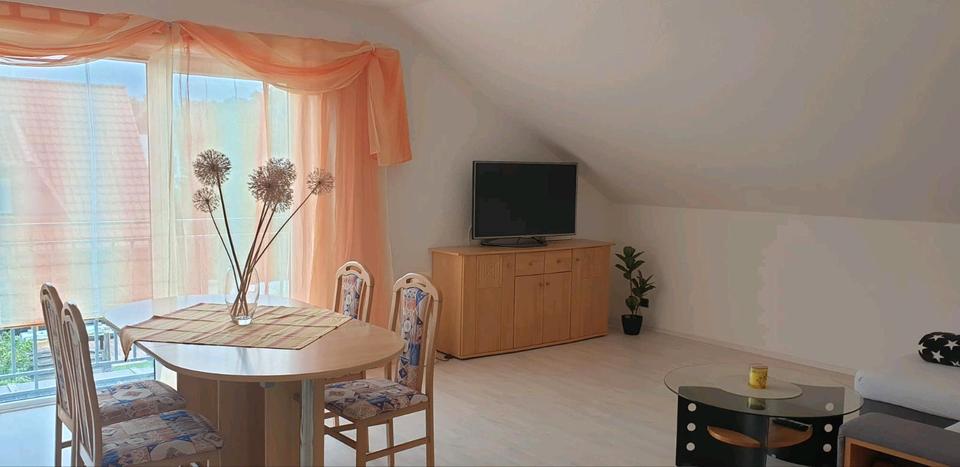 Dachgeschoßwohnung Neustadt am Rübenberge - 3.5 Zimmer, 120 m&sup2;, 1.100&euro; | Angebot:25613357