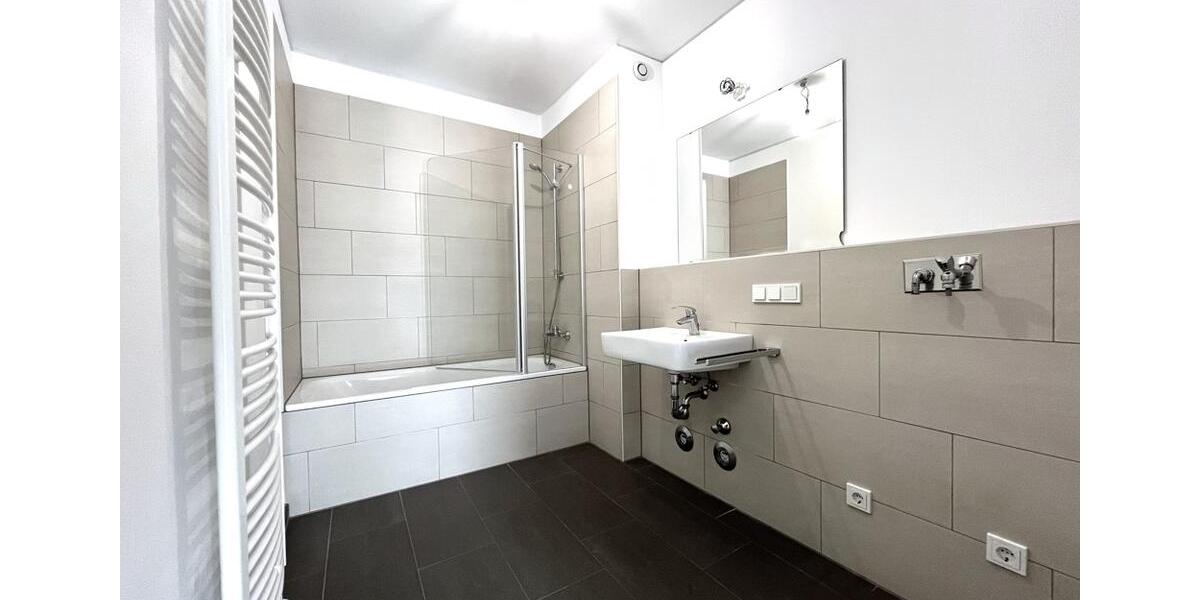 Etagenwohnung Hannover Vahrenwald-List - 3 Zimmer, 82 m&sup2;, 1.299&euro; | Angebot:24119075