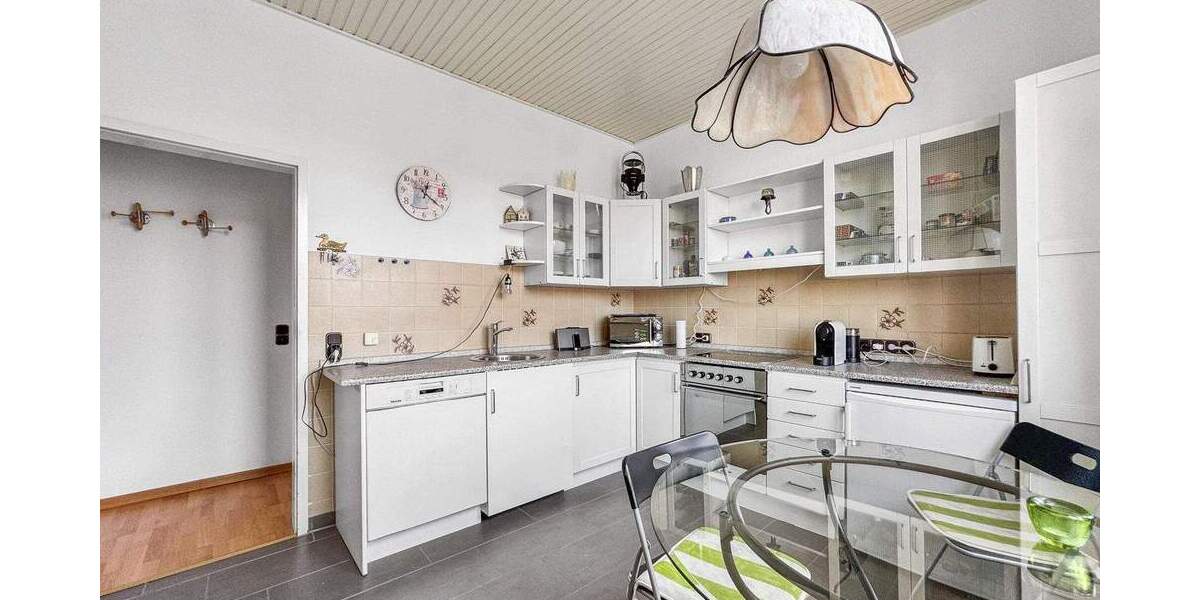 Etagenwohnung Hannover List - 2 Zimmer, 60 m&sup2;, 275.000&euro; | Angebot:25770953