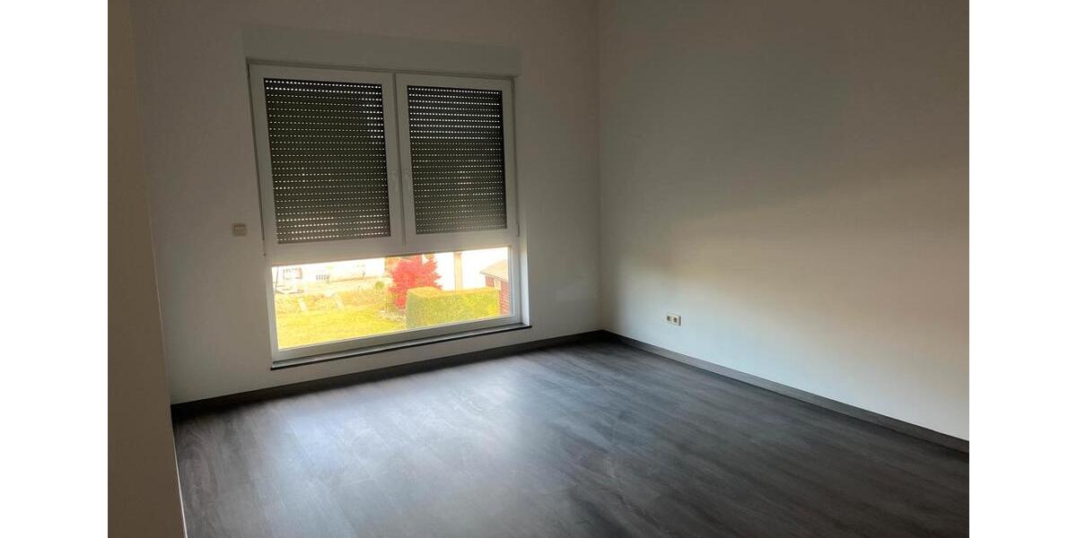 Terrassenwohnung Laatzen - 3 Zimmer, 120 m&sup2;, 1.750&euro; | Angebot:26125207