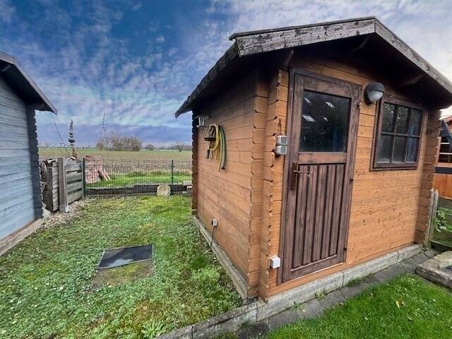 Reihenmittelhaus Seelze Lathwehren - 2 Zimmer, 129 m&sup2;, 285.000&euro; | Angebot:25733374