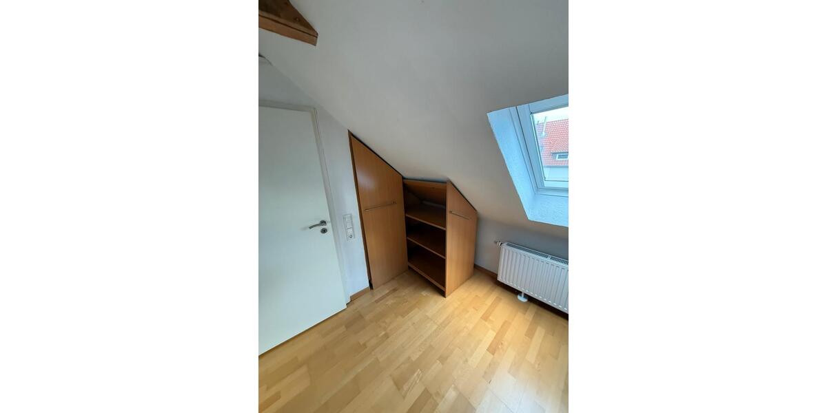 Dachgeschoßwohnung Hannover Bothfeld-Vahrenheide - 1 Zimmer, 24 m&sup2;, 420&euro; | Angebot:25980988