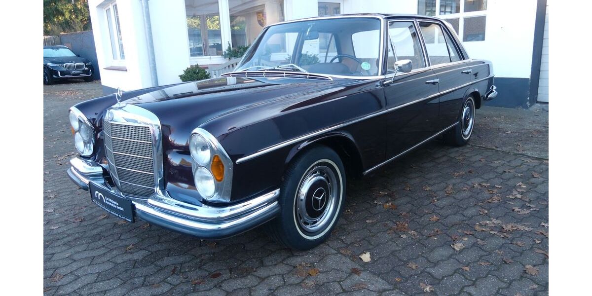 Mercedes-Benz 250 123.456 km 15.990 &euro; Hannover 30657