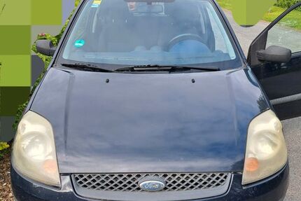 Ford Fiesta 190.000 km 950 &euro; Springe 31832