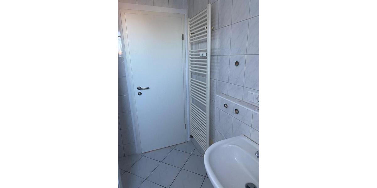 Dachgeschoßwohnung Lehrte - 3 Zimmer, 78 m&sup2;, 830&euro; | Angebot:25613292