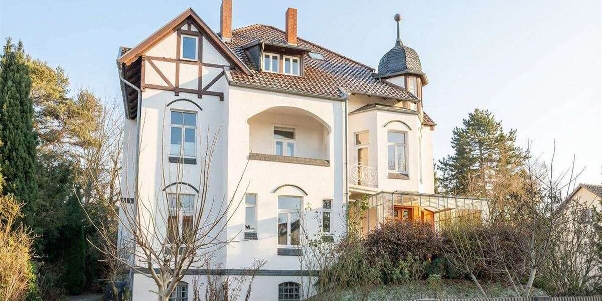 Einfamilienhaus Hannover Buchholz-Kleefeld - 16 Zimmer, 525 m&sup2;, 2.750.000&euro; | Angebot:25201139