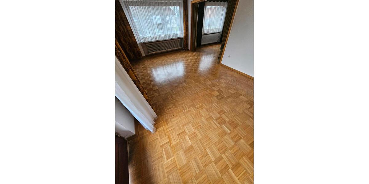 Einfamilienhaus Barsinghausen - 2.5 Zimmer, 154 m&sup2;, 340.000&euro; | Angebot:24215157