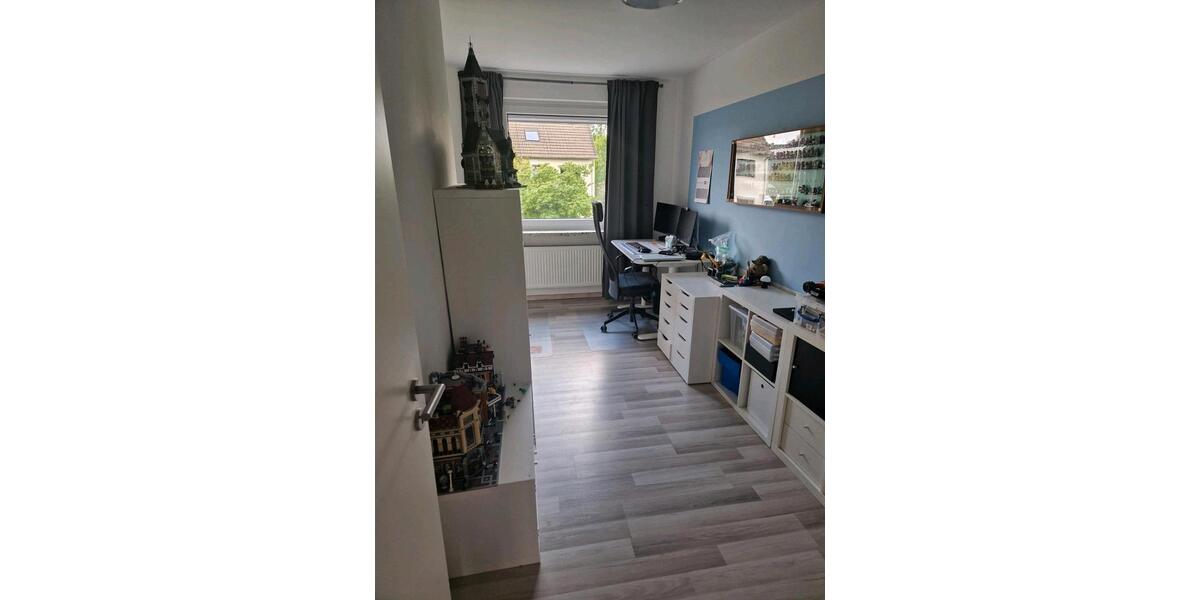 Reihenhaus Langenhagen Engelbostel - 7 Zimmer, 142 m&sup2;, 400.000&euro; | Angebot:26511131