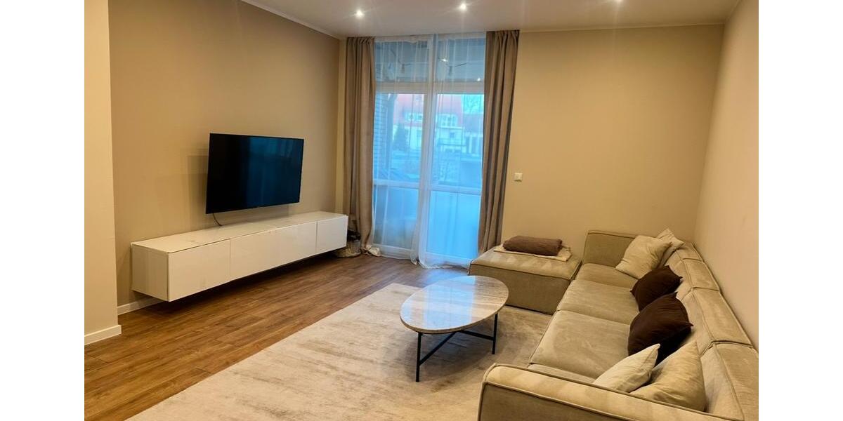 Hochparterre Hannover Herrenhausen-Stöcken - 3 Zimmer, 90 m&sup2;, 99&euro; | Angebot:25613466