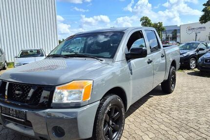 Nissan Titan 203.000 km 8.700 &euro; Garbsen/ Hannover 30827