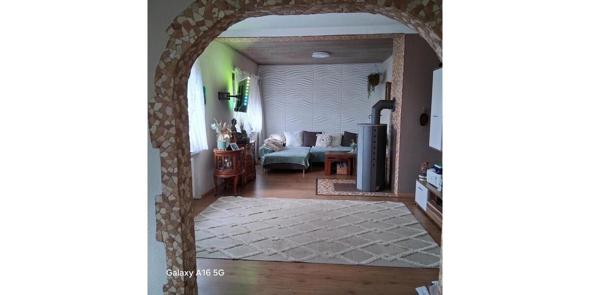 Einfamilienhaus Stadthagen - 8 Zimmer, 229 m&sup2;, 205.000&euro; | Angebot:25922068