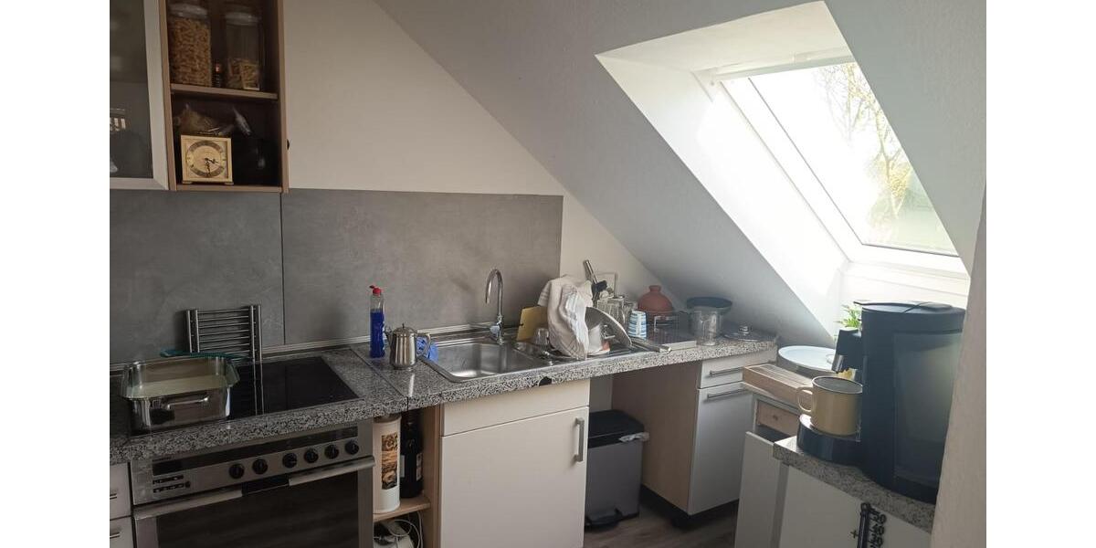 Dachgeschoßwohnung Seelze - 3 Zimmer, 82 m&sup2;, 850&euro; | Angebot:26446937