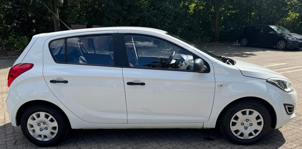 Hyundai i20 255.500 km 2.300 &euro; Hannover 30163