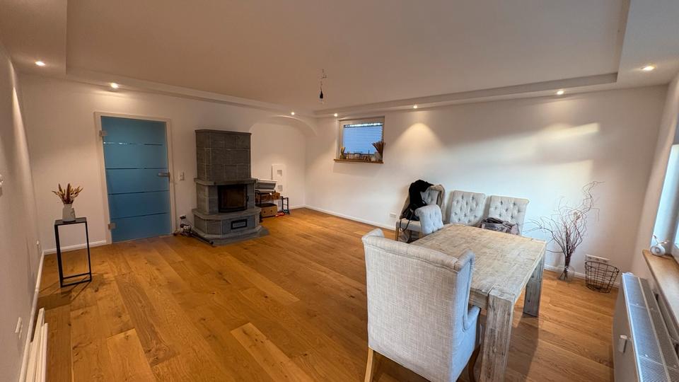 Erdgeschoßwohnung Wennigsen (Deister) - 3 Zimmer, 84 m&sup2;, 1.300&euro; | Angebot:25648525