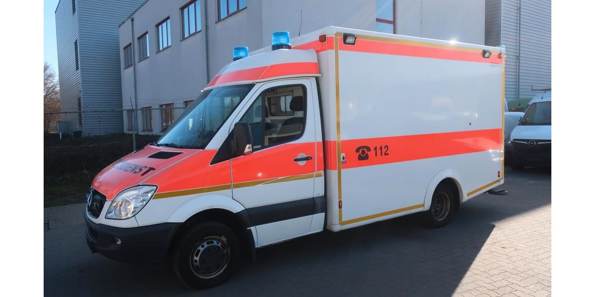 Mercedes-Benz Sprinter 278.412 km 8.900 &euro; Hannover 30179