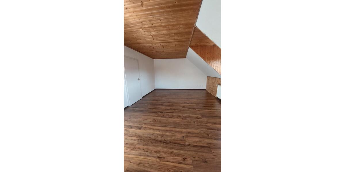 Etagenwohnung Burgwedel - 3 Zimmer, 68 m&sup2;, 646&euro; | Angebot:24626683
