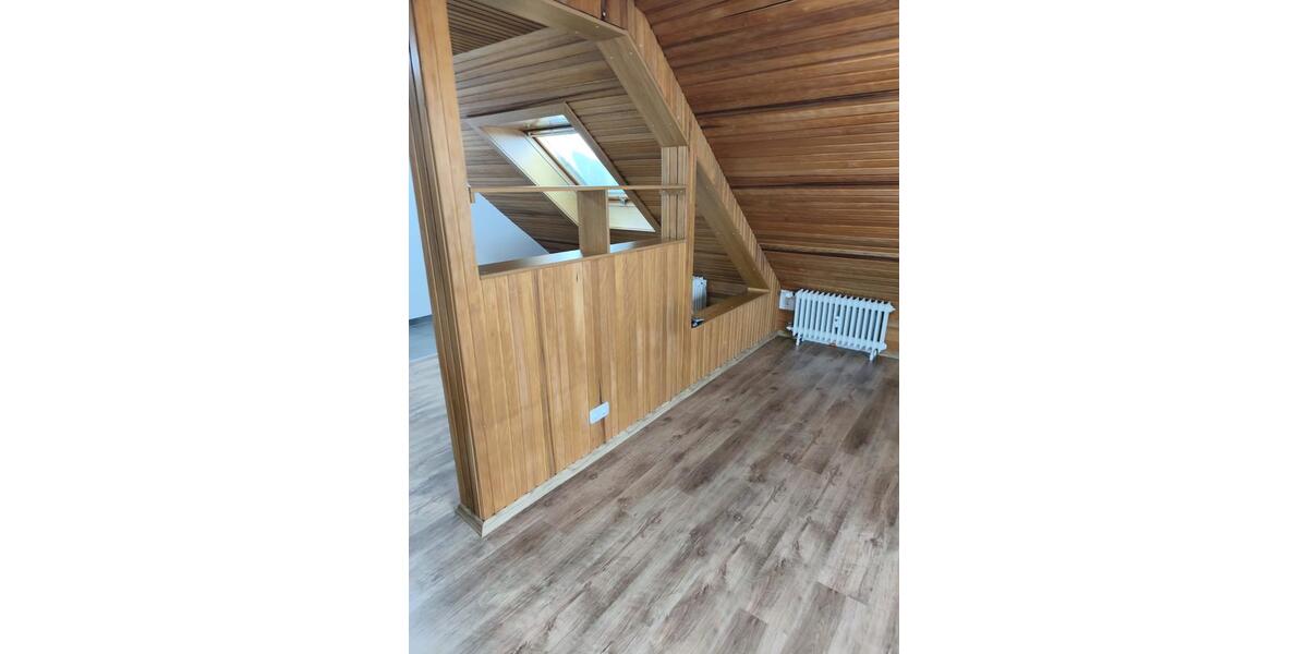 Dachgeschoßwohnung Pattensen - 1 Zimmer, 40 m&sup2;, 480&euro; | Angebot:25922656