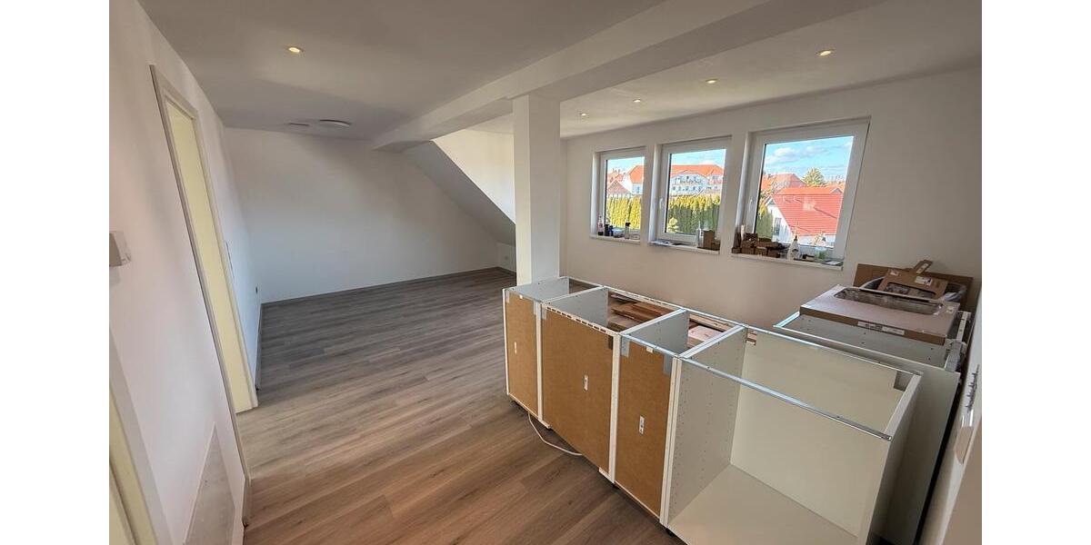 Dachgeschoßwohnung Ronnenberg - 2.5 Zimmer, 55 m&sup2;, 745&euro; | Angebot:25937153