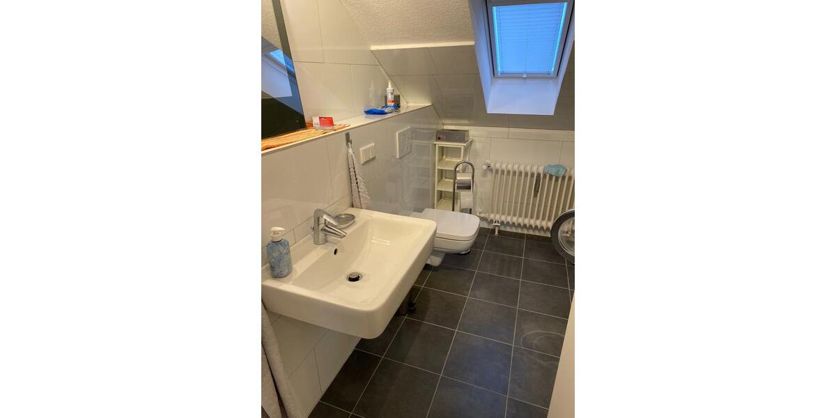 Dachgeschoßwohnung Hannover Misburg-Anderten - 2 Zimmer, 60 m&sup2;, 600&euro; | Angebot:25963607