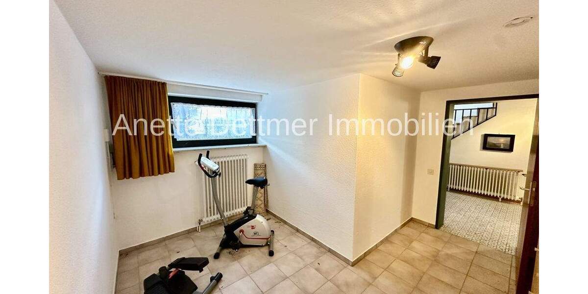 Doppelhaushälfte Burgwedel / Großburgwedel Großburgwedel - 8 Zimmer, 221 m&sup2;, 499.000&euro; | Angebot:25695309