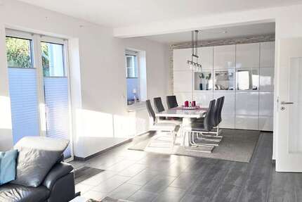 Haus Langenhagen Brink - 8 Zimmer, 163 m&sup2;, 634.000&euro; | Angebot:24450617