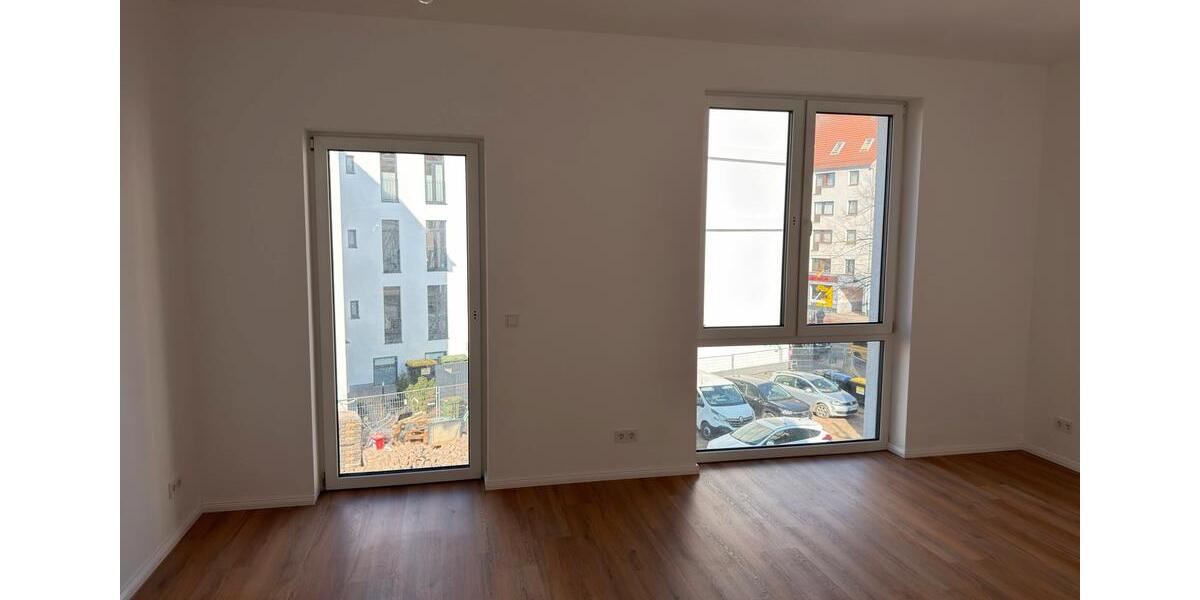 Etagenwohnung Hannover Nord - 2 Zimmer, 73 m&sup2;, 16&euro; | Angebot:25394109