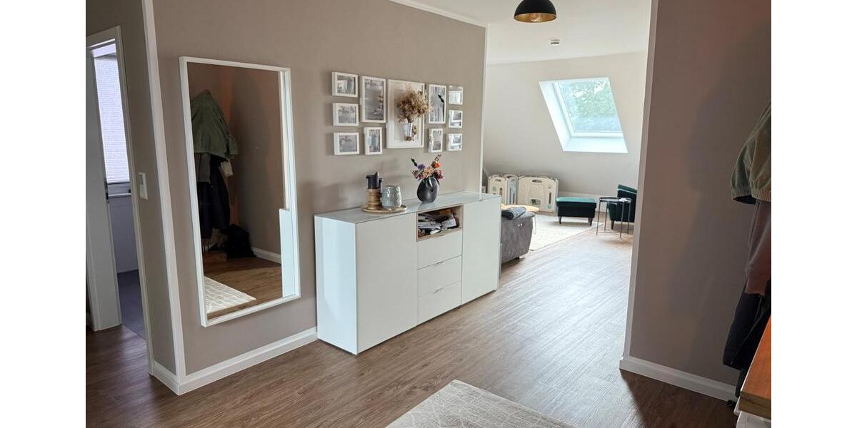 Dachgeschoßwohnung Hagenburg - 3 Zimmer, 91 m&sup2;, 319.000&euro; | Angebot:22307346