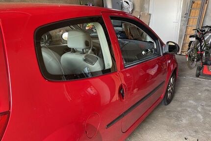 Renault Twingo 112.000 km 2.300 &euro; Hannover 30177