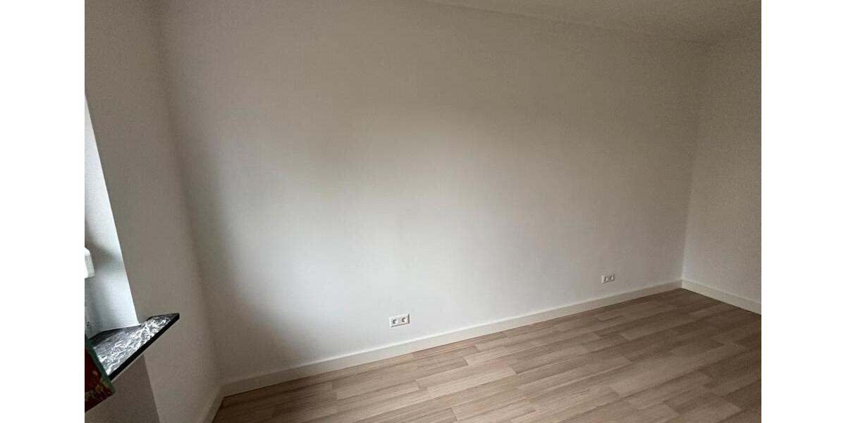 Erdgeschoßwohnung Lehrte - 3 Zimmer, 80 m&sup2;, 800&euro; | Angebot:25933187