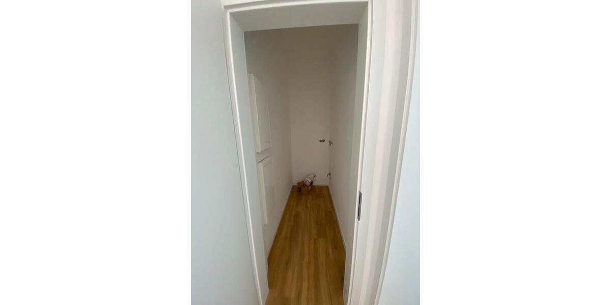 Hochparterre Wennigsen (Deister) - 3 Zimmer, 128 m&sup2;, 1.449&euro; | Angebot:26418572