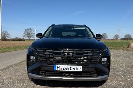 Hyundai TUCSON 11.602 km 25.500 &euro; Barsinghausen 30890