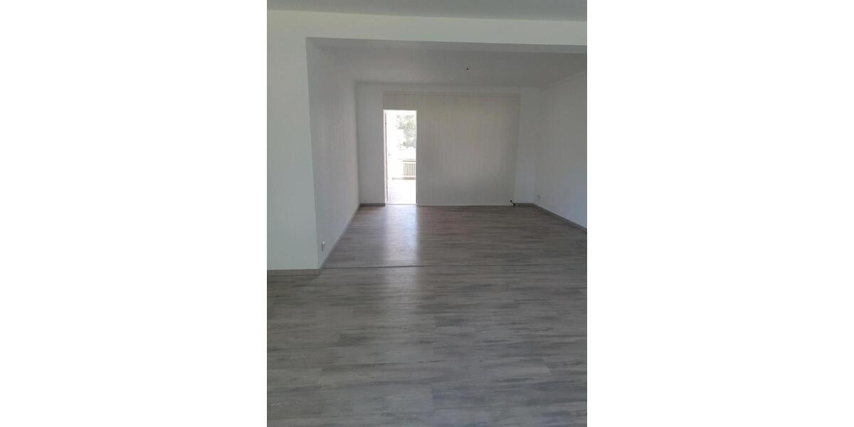Erdgeschoßwohnung Hannover Bothfeld-Vahrenheide - 2 Zimmer, 85 m&sup2;, 1.200&euro; | Angebot:25902935