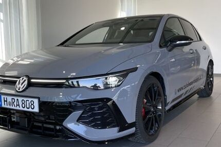 VW Golf 3.000 km 53.980 &euro; Hannover 30453