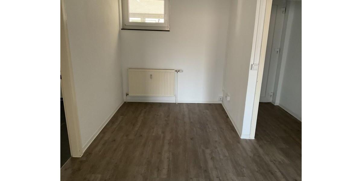 Etagenwohnung Hannover Herrenhausen-Stöcken - 2 Zimmer, 64 m&sup2;, 614&euro; | Angebot:25499951