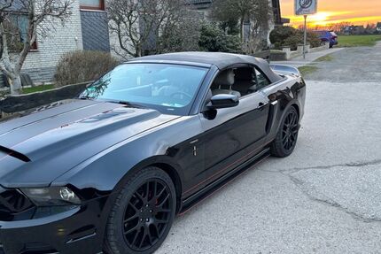 Ford Mustang 125.000 km 18.000 &euro; Garbsen 30826