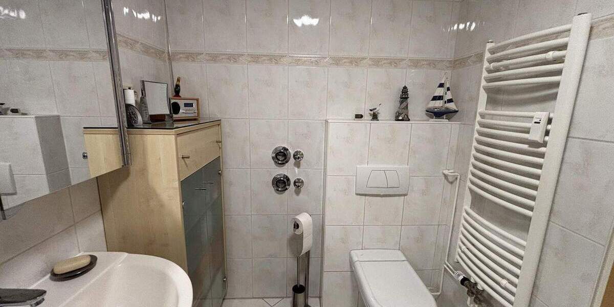 Etagenwohnung Langenhagen Krähenwinkel - 3 Zimmer, 83 m&sup2;, 205.000&euro; | Angebot:25672943