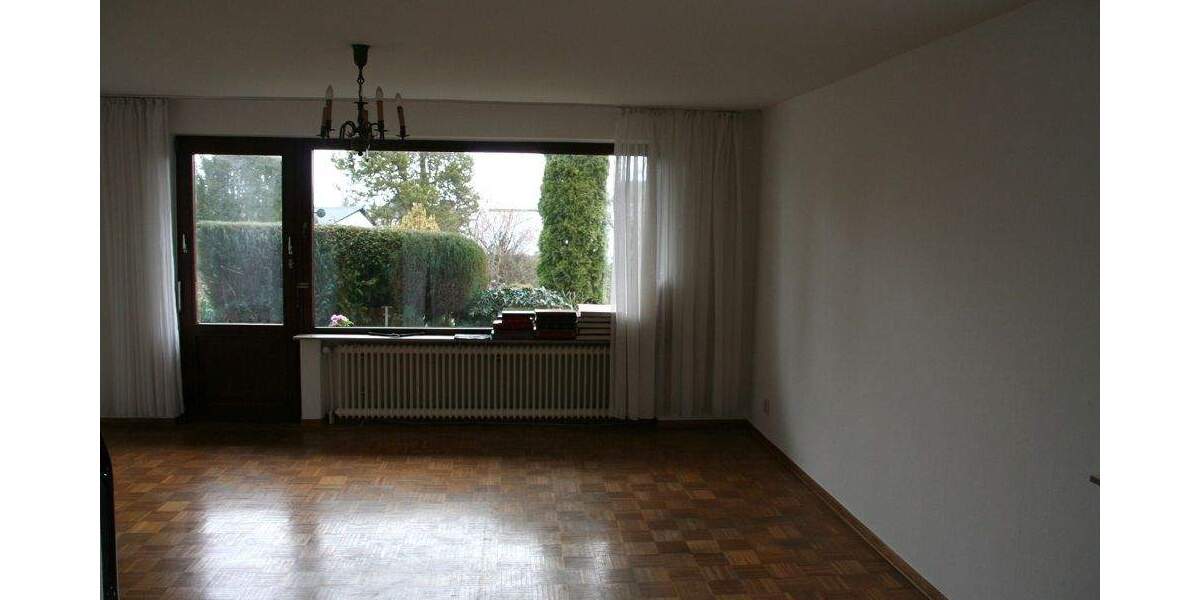 Etagenwohnung Wennigsen / Bredenbeck am Deister Bredenbeck - 4 Zimmer, 91 m&sup2;, 215.000&euro; | Angebot:25818267